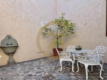 Venta Espectacular casa en Buin 8 dorm.
