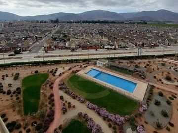 Vende departamento nuevo y amoblado