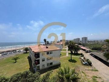 Departamento  en venta frente al mar