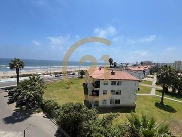 Departamento  en venta frente al mar