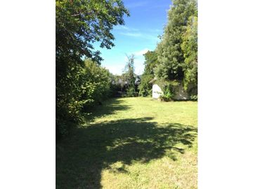 VENTA CASA Y CABAÑA – FRENTE  PLAYA GRANDE LICAN RAY