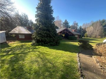 VENTA PARCELA PUCÓN / CASA Y 3 DEPARTAMENTOS