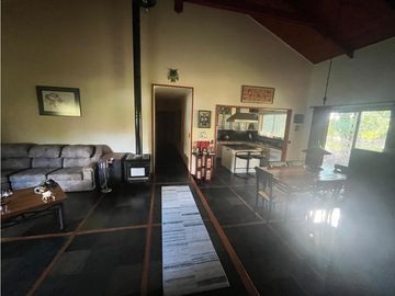 VENTA PARCELA PUCÓN / CASA Y 3 DEPARTAMENTOS