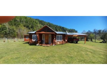 VENTA CASA - DOMOS / PANGUIPULLI - LIQUIÑE / Tierra Indígena
