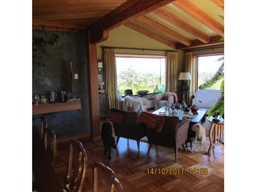VENTA CASA MODERNA TEMUCO / LOMAS DEL CARMEN