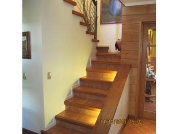 VENTA CASA MODERNA TEMUCO / LOMAS DEL CARMEN