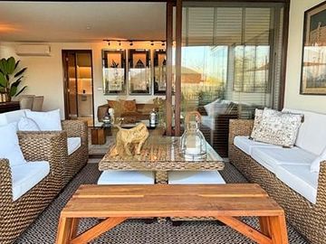 VENTA DEPARTAMENTO CON JARDIN PRIVADO 4 DORMS