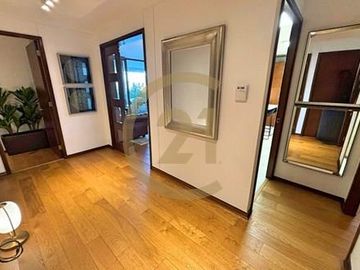 VENTA DEPARTAMENTO CON JARDIN PRIVADO 4 DORMS