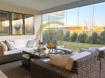 VENTA DEPARTAMENTO CON JARDIN PRIVADO 4 DORMS