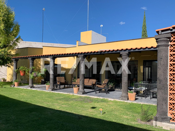 CASA EN VENTA - (3)