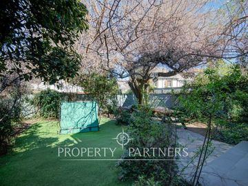 Casa en venta 3D/2B/Avenida Manquehue