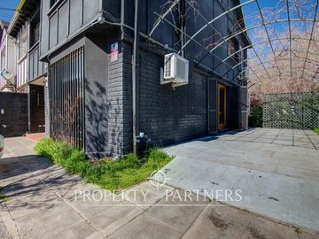 Casa en venta 3D/2B/Avenida Manquehue