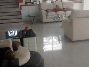 VENTA de CASAS en PEREIRA