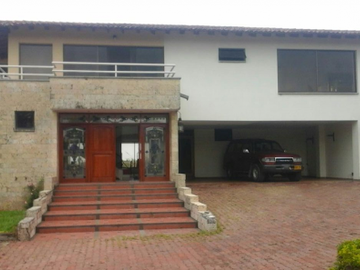 VENTA de CASAS en PEREIRA