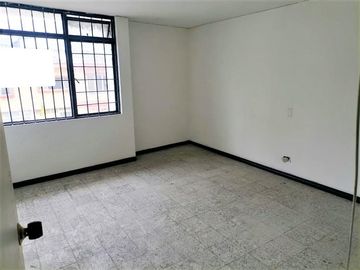 Arriendo/Venta de CASA COMERCIAL en PEREIRA