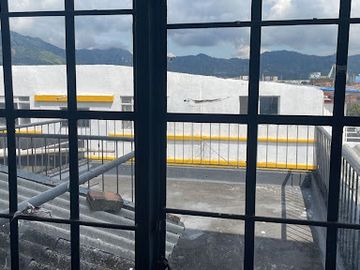 Arriendo/Venta de CASA COMERCIAL en PEREIRA