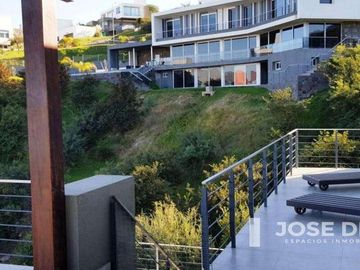 La Rufina casa en venta central