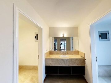 La Rufina casa en venta central