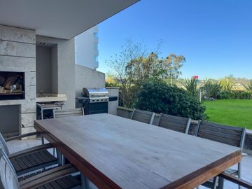Departamento en  Chateau Village