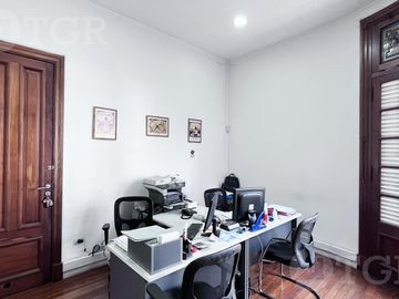 Venta Casa 6 ambientes con parrilla en Constitución