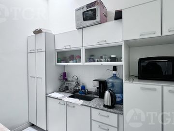 Venta Casa 6 ambientes con parrilla en Constitución