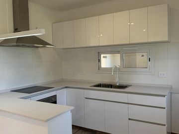 Casa en Colón Entre Ríos a Estrenar
