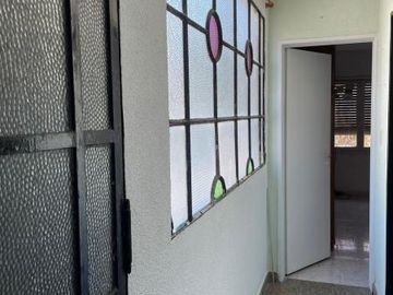Casa en venta - 3 Dormitorios 2 Baños - Local - 370Mts2  San Vicente