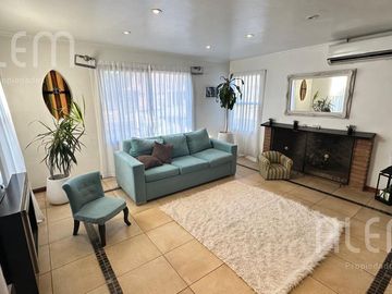 Casa en venta en Canning