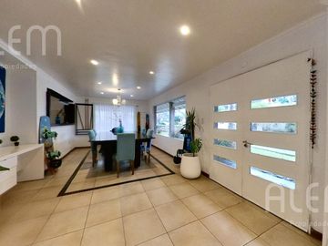 Casa en venta en Canning