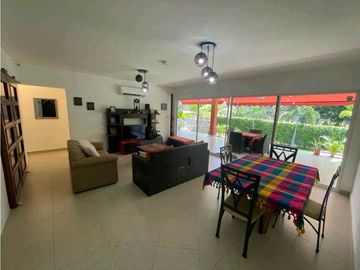 VENTA DE CASA EN CHAME PLAYA CARACOL, HERMOSA Y ACOGEDORA