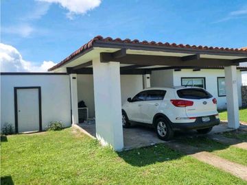 VENTA DE CASA EN PLAYA MALIBU LAKES NUEVA GORGONA