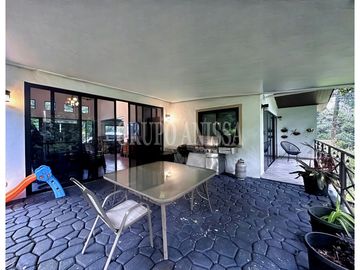Se Vende Hermosa Casa en Zona Alta, Altos del Maria