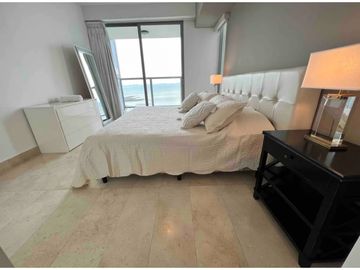 Se Vende Apto de 171m2 en PH YOO, Avenida Balboa