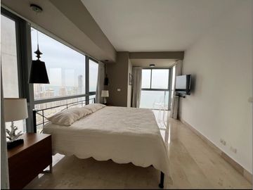 Se Vende Apto de 156m2 en Yoo Tower, Avenida Balboa