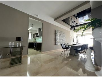 Se Vende Apto de 156m2 en Yoo Tower, Avenida Balboa