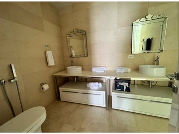 Se Vende Apto de 156m2 en Yoo Tower, Avenida Balboa