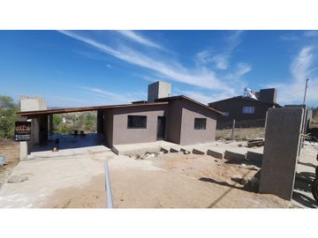 VENTA CASA A ESTRENAR 2 DORMITORIOS VILLA SANTA CRUZ DEL LAGO