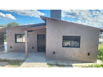 VENTA CASA A ESTRENAR 2 DORMITORIOS VILLA SANTA CRUZ DEL LAGO