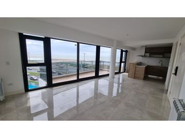 PISO DE 95 mts2 STROBEL y LA COSTA
