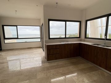Penthouse en venta frente al mar de Telchac Yucatán