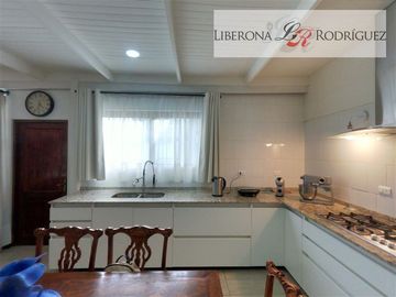 Casa en Venta en 2 Casas en Villa Alemana Norte