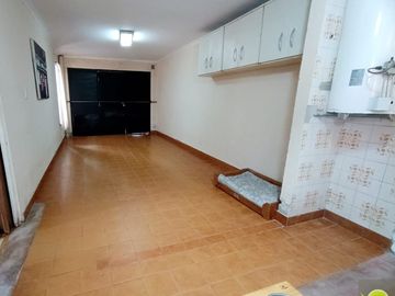 Chalet 4 ambientes, patio, garage. Caisamar. Toma departamento en MDP