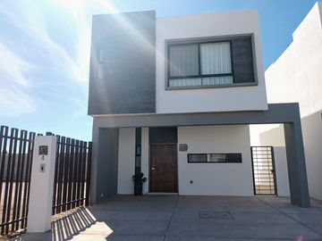 CASA EN VENTA PROL JUAREZ TORREON