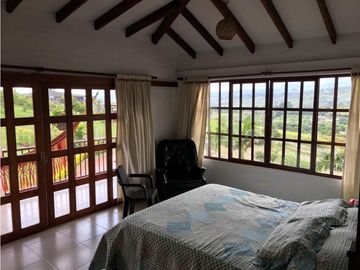 SE VENDE PERMUTA  CASA CAMPESTRE EN EL CARMEN C-AG 6749501