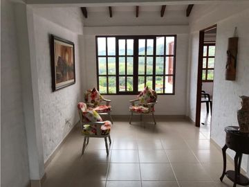 SE VENDE PERMUTA  CASA CAMPESTRE EN EL CARMEN C-AG 6749501