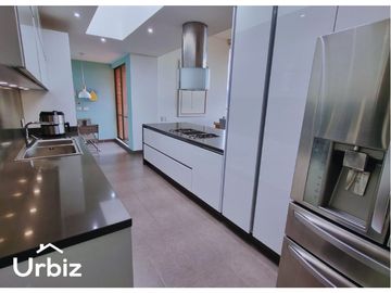 Venta de Apartamento de 225m con vista panoramica del norte de Bogota