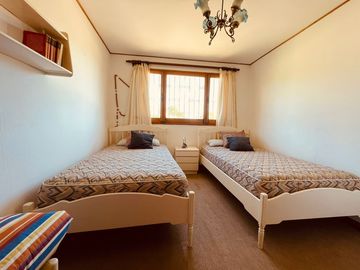 Casa centrica en Algarrobo