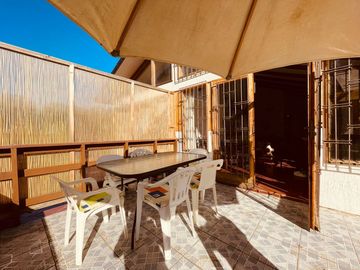 Casa centrica en Algarrobo