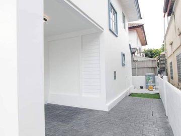 FOR SELL house Sirene House Bangna ARL-Ban Thap Chang CX-102951