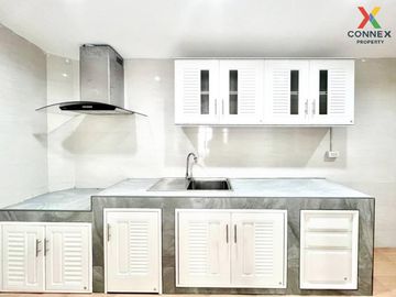 FOR SELL townhouse Golden Town 3 Bangna-Suanluang MRT-Fai Chai CX-102811